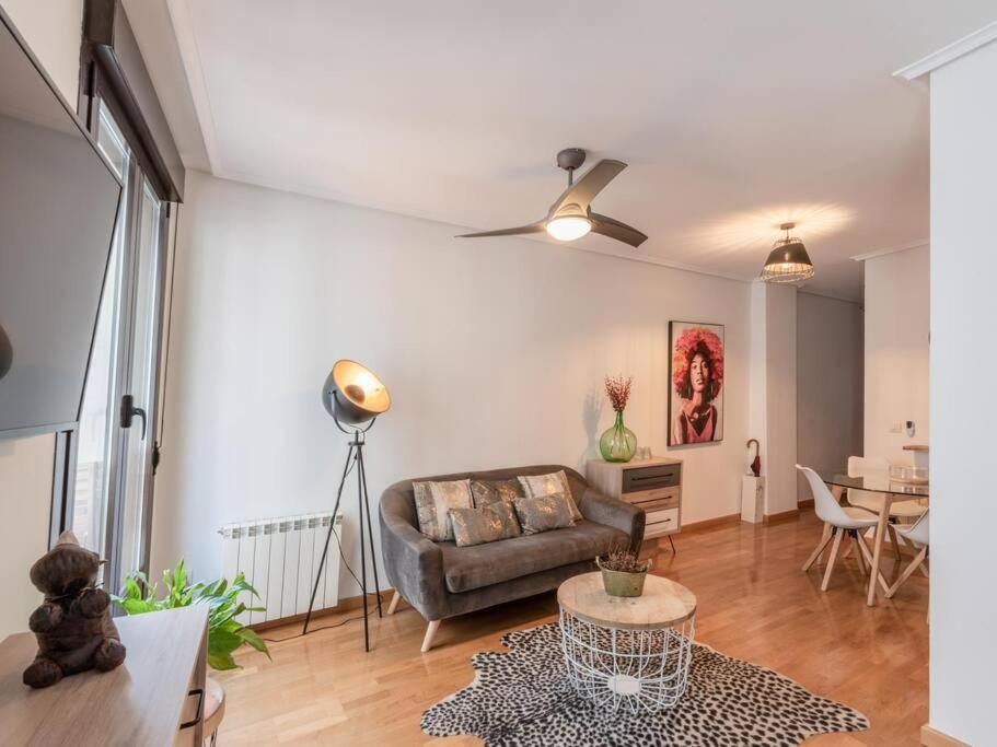 Duplex Cueva De Lobos By Clabao Apartment Logrono Exterior photo